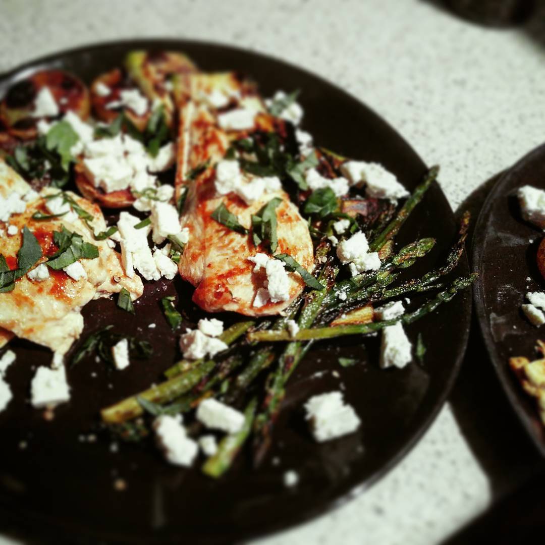 Grilled chicken, vegetable, feta and basil